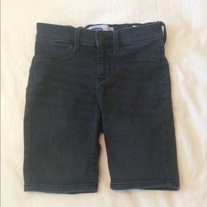 Old Navy bermuda shorts